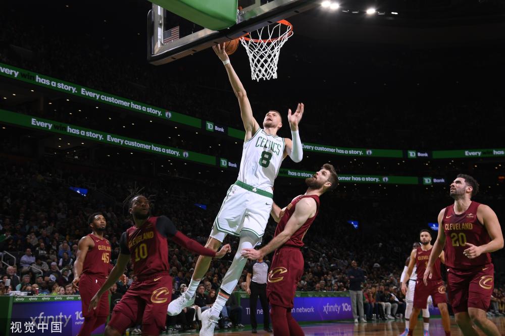 在赛场上 在赛场上