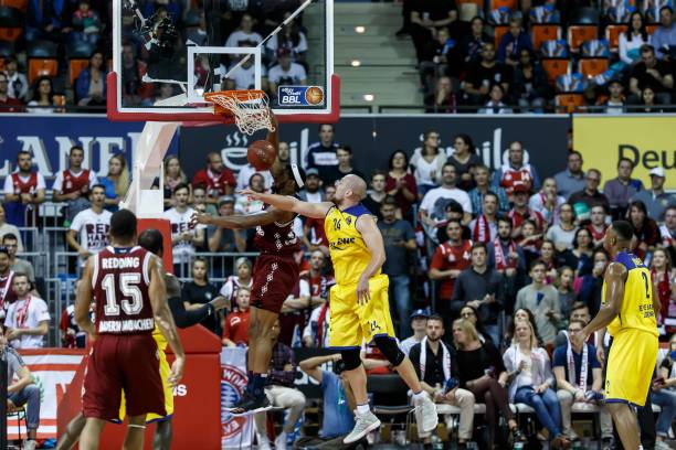 球队依旧希 球队依旧希